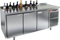 8880557a-47f6-4869-b2d9-7722977a7b4e