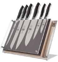 e8934f27-7b41-47c6-af14-a201573ad300