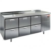 mini4b891068-6633-4c4b-b7ab-23a6b2b25336